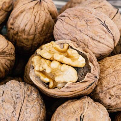 Noci Siciliane in guscio non trattate – Box da 2 kg Noci Siciliane in guscio non trattate – Box da 2 kg